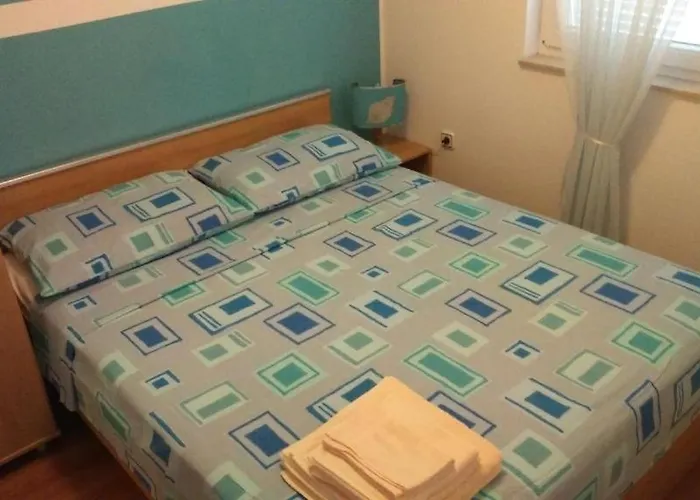 Apartman With Parking Space - 25182 Ist